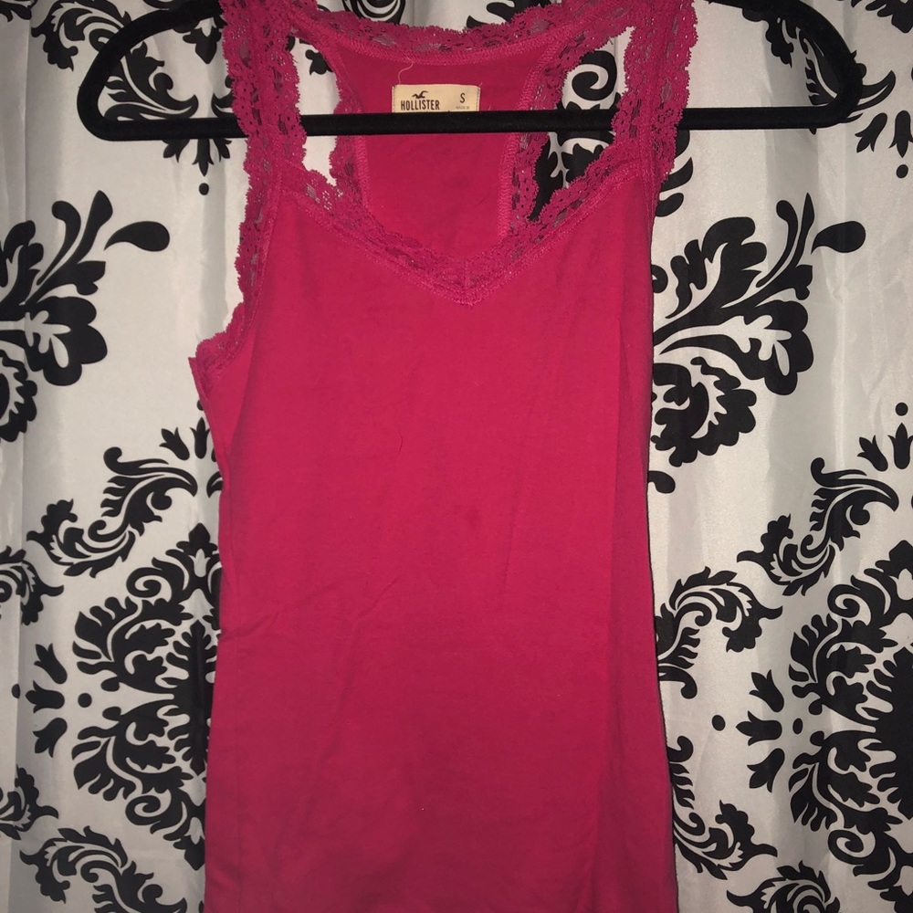 Hollister Tank